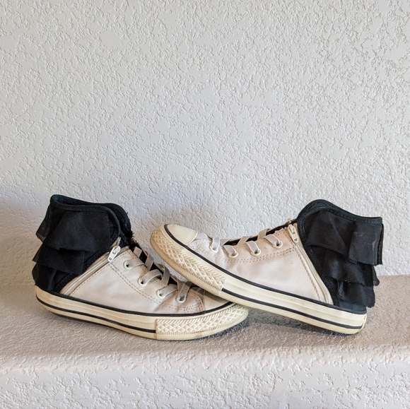 Converse ruffle shoes - Picture 2 of 4